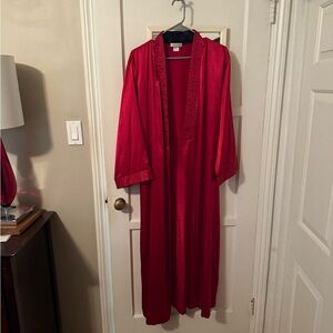 Jones New York Red Robe Intimates